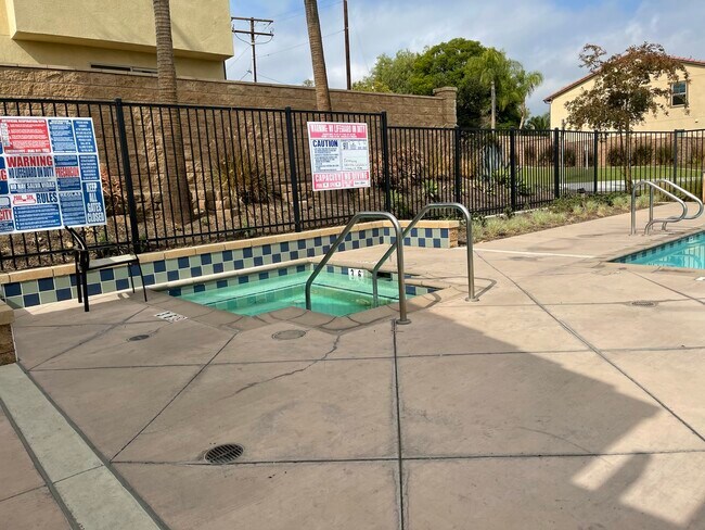 Building Photo - 2883 Villa Catalonia Ct