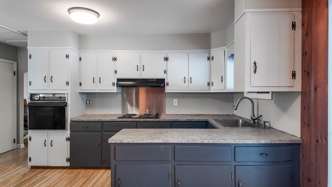 Building Photo - 3639 Shafer Schoolhouse