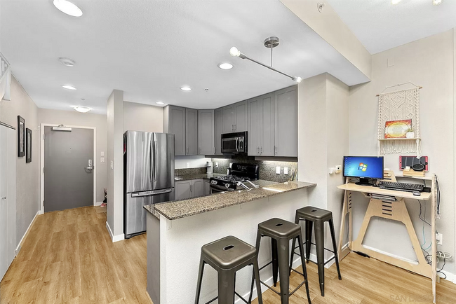 Kitchen - 1240 India St