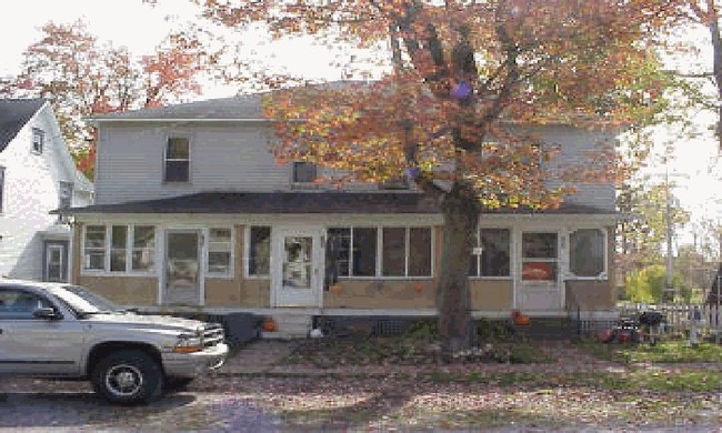 Building Photo - 10825 Utley Ave
