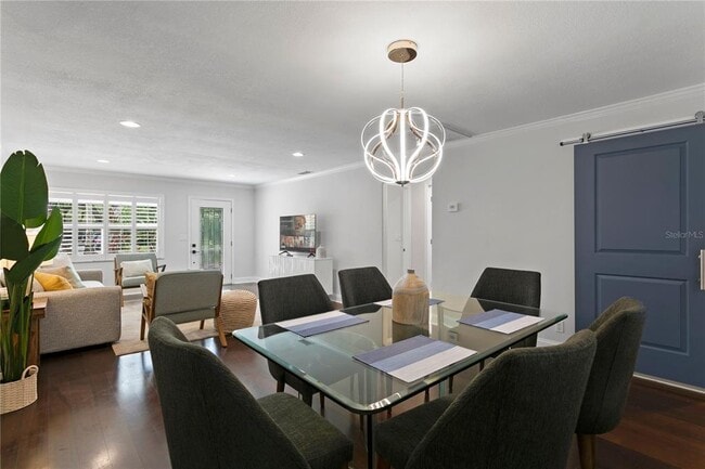 Building Photo - 4815 W San Rafael St