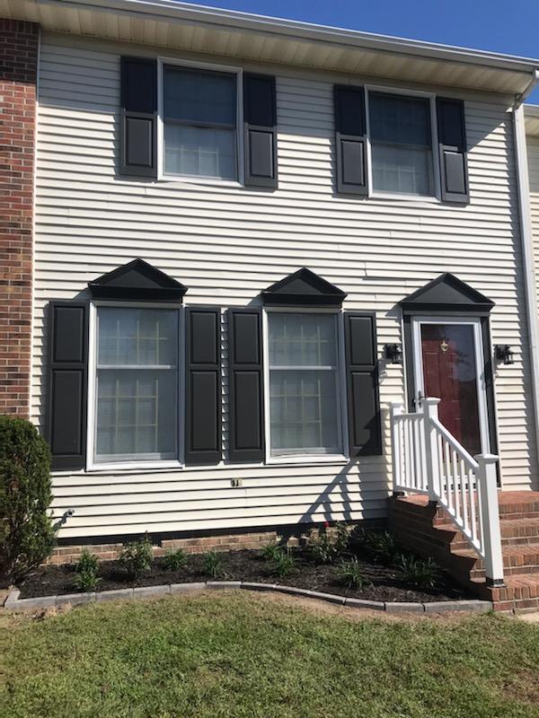 Building Photo - 1023 Baccharis Dr