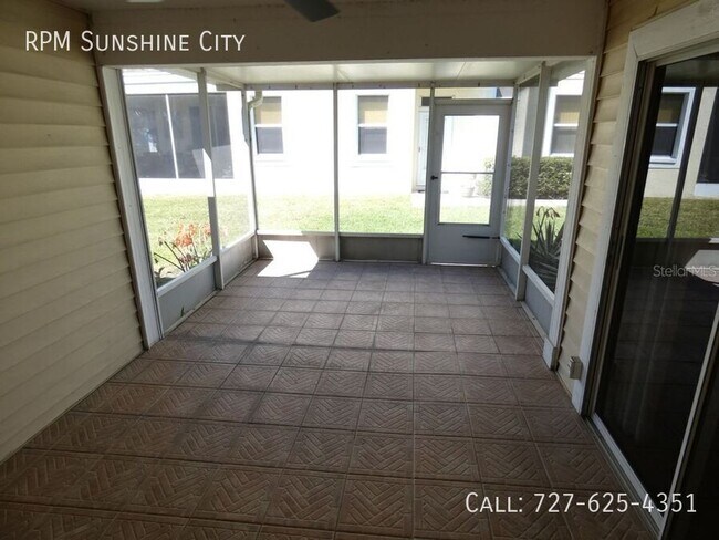Building Photo - 1050 Starkey Rd
