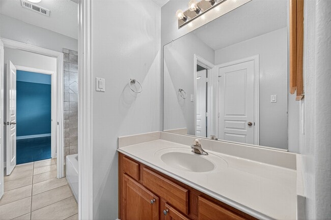 Building Photo - 14202 Nelson Bay Ct