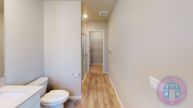 Building Photo - New Construction, Stylish Floorplan & Amen...