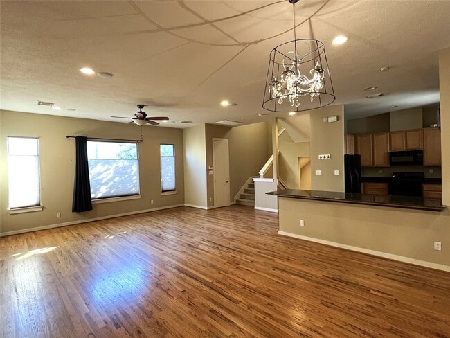 Building Photo - 4338 Center St