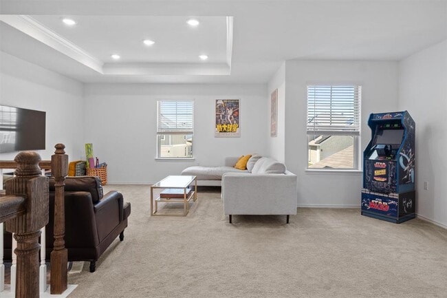 Building Photo - 6809 Ellsworth Walk