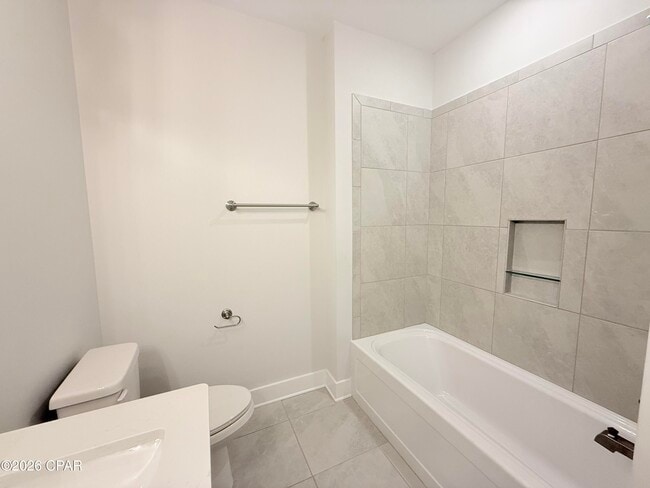 Building Photo - 841 Breakfast Point Blvd