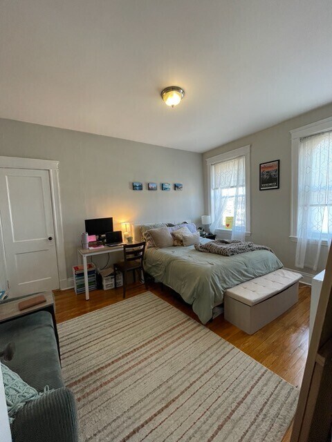 Building Photo - 35 Queensberry