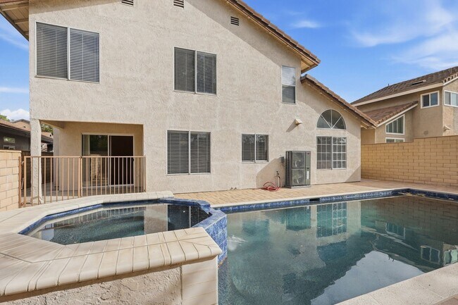 Building Photo - 3353 Silvertip Rd