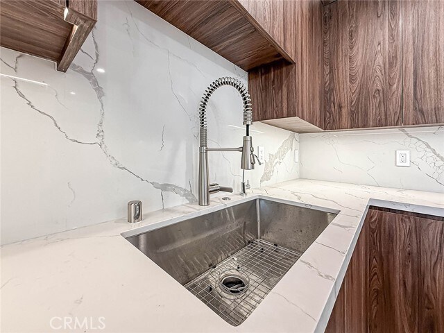 Building Photo - 22921 Dolorosa St
