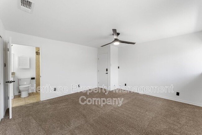 Building Photo - 3614 Versailles Dr