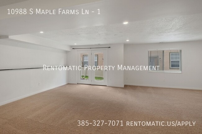 Building Photo - 10988 Maple Farms Ln