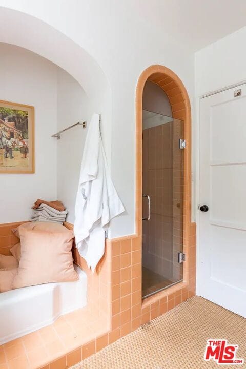 Building Photo - 1972 Stearns Dr