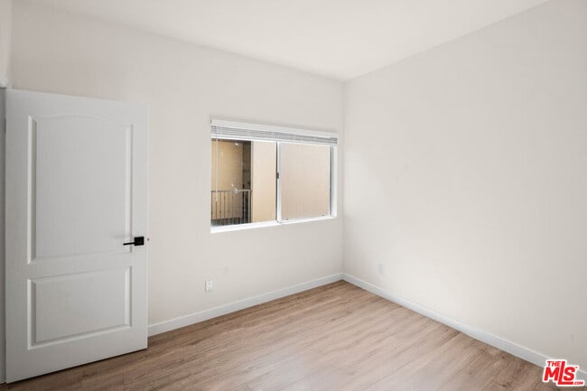 Building Photo - 1255 Federal Ave