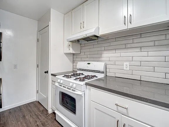 Building Photo - Now Available for Immediate Move-In