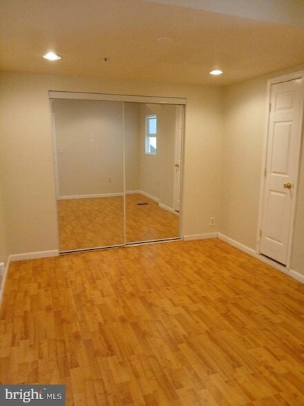 Building Photo - 10547 Beacon Ridge Dr