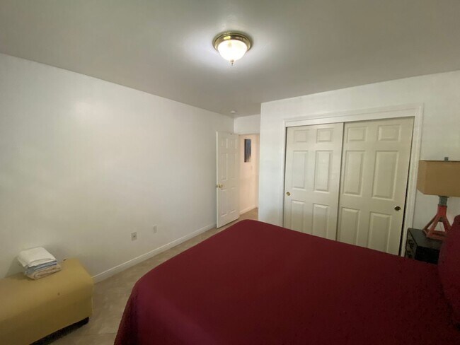 Building Photo - Gated Community of Grand Island in Seven Oaks 2 BD 2 BA Gorgeous House