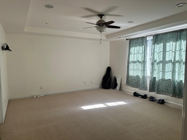 Building Photo - 10110 Paxton Run Rd