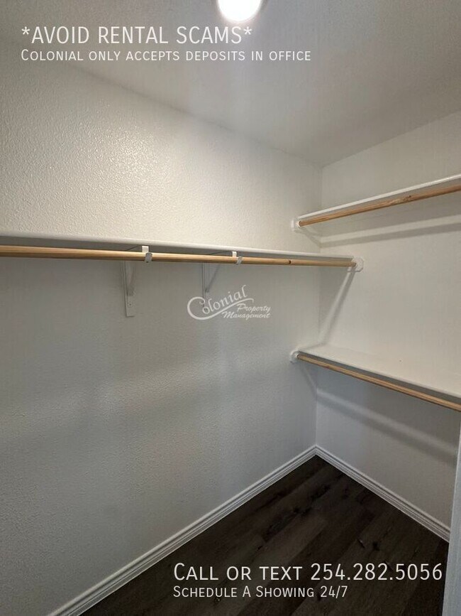 Building Photo - 2403 Duntov Dr