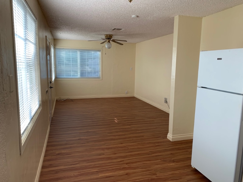 Building Photo - 6842 Kramer St