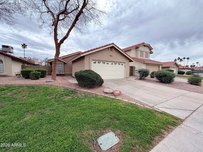 Building Photo - 2307 W Gail Dr