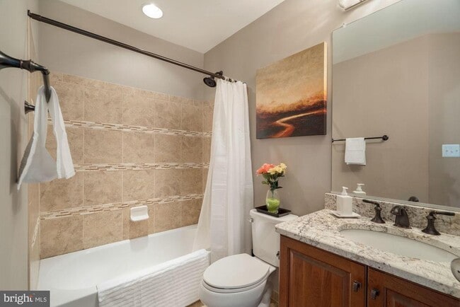 Building Photo - 22595 Willington Square