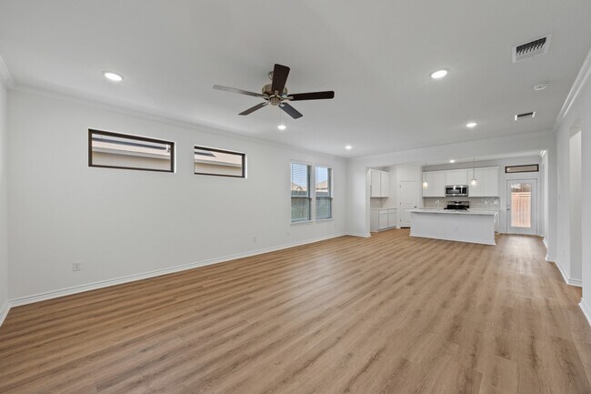 Building Photo - 7310 Caladium Dr
