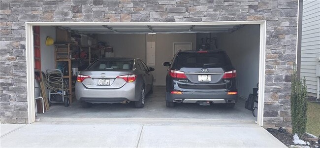 Building Photo - 4768 Rdg Vly Dr