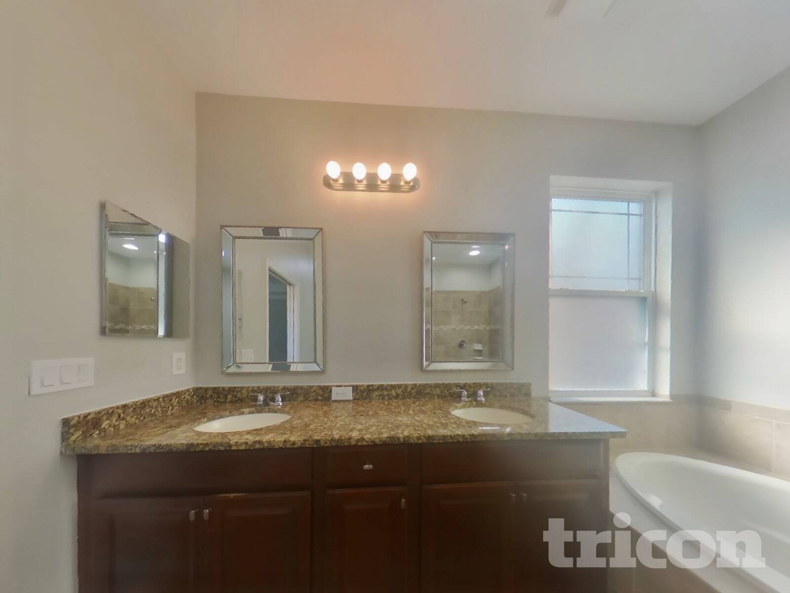 Building Photo - 4718 Garden Arbor Way