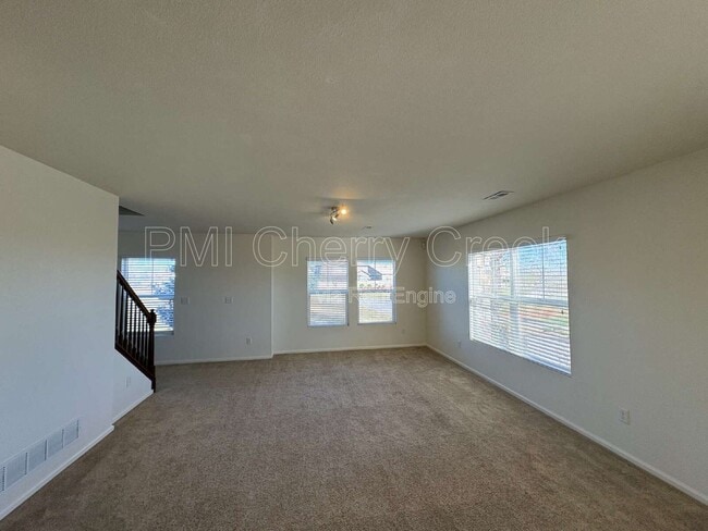 Building Photo - 12839 Mayfair Way