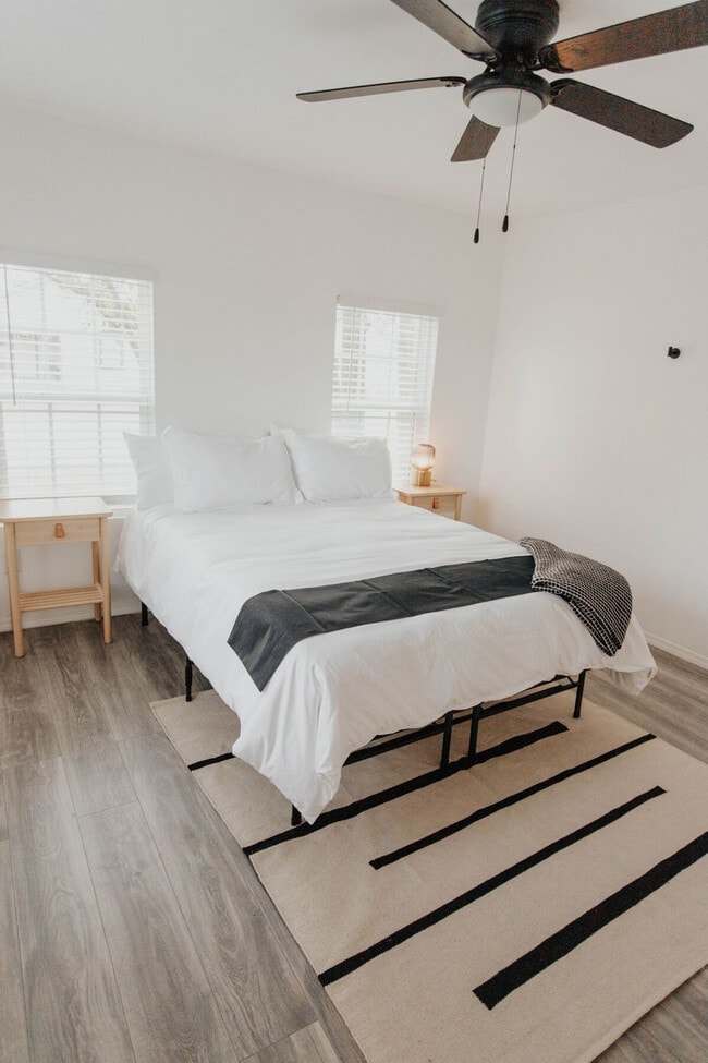 Building Photo - 3729-3727 N 24th St