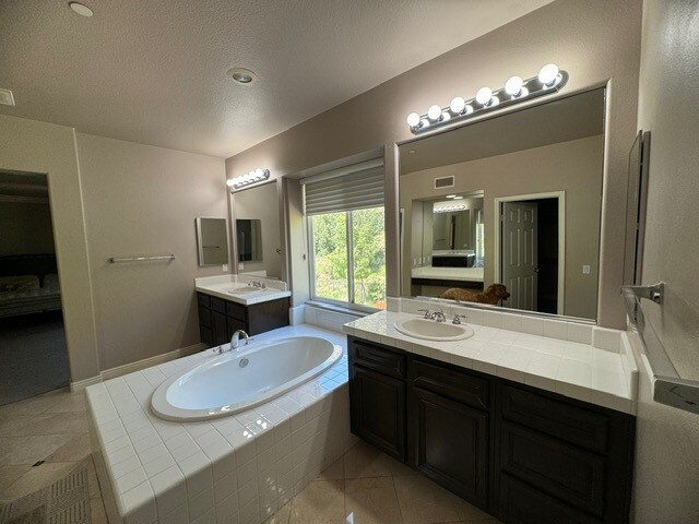 Building Photo - 45 Mountain Laurel Way