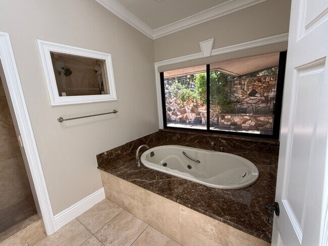 Building Photo - Pleasanton 4 bed / 4 bath Ultra-Private 1.3-Acre Sanctuary with Panoramic Views, pool and spa