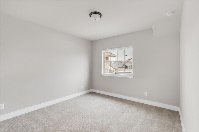 Building Photo - 213 Palatino Bnd