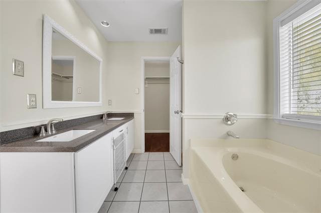 Building Photo - 3115 Creekside Dr