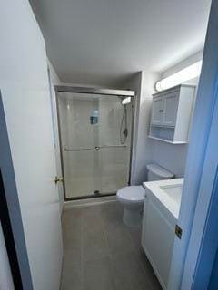 Building Photo - 18081 SE Country Club Dr