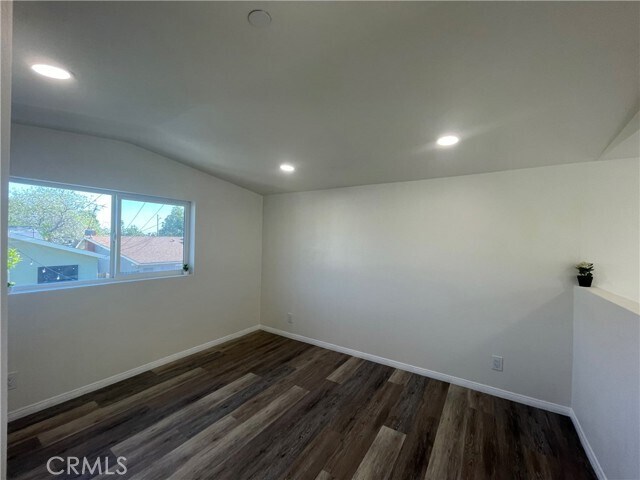 Building Photo - 239 Myrtlewood Dr