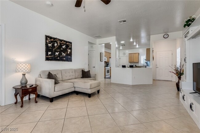 Building Photo - 7709 Island Rail Dr