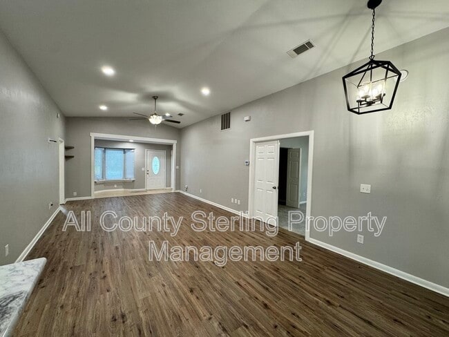 Building Photo - 7320 NW 21 Way