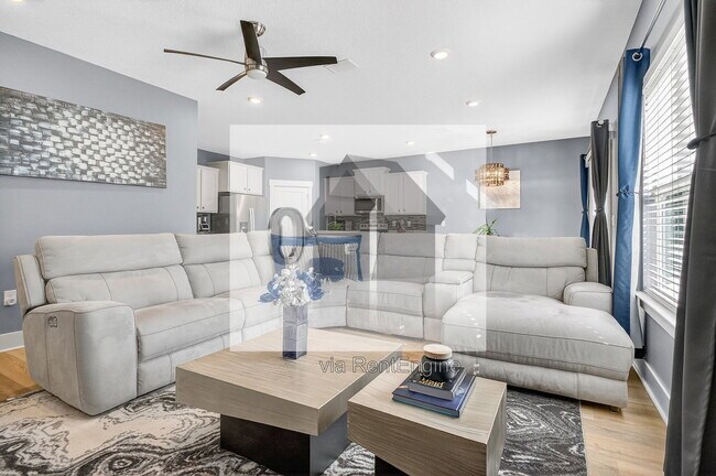 Building Photo - 6076 Rutherford Loop