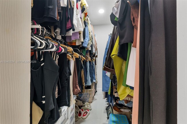 Building Photo - 3172 W 79th Pl