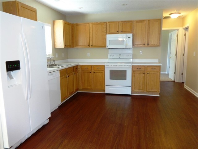 Building Photo - 8051 Old Hazelwood Rd