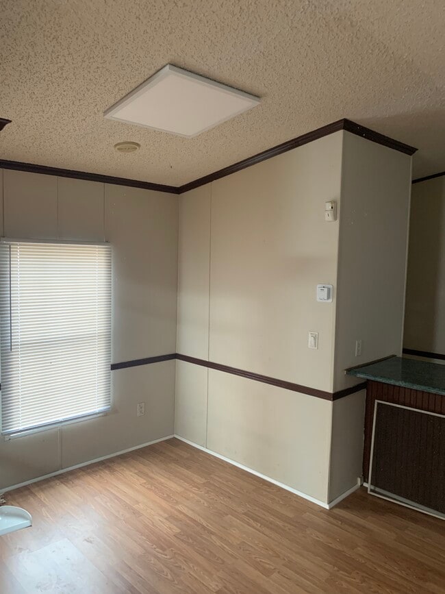 Building Photo - 1959 Prair rd lot 6