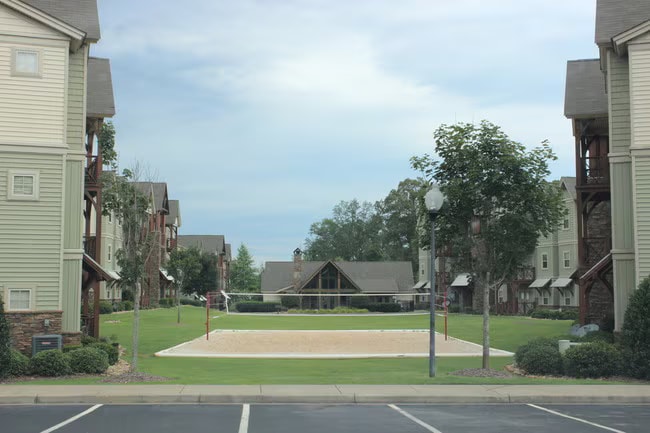 Building Photo - 203 Kelly Rd