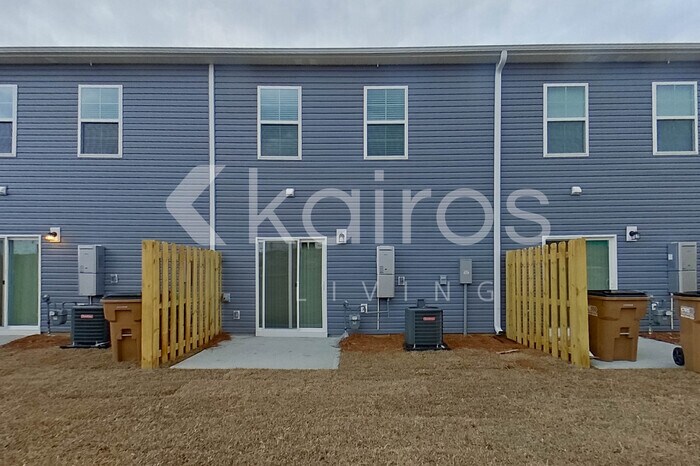 Building Photo - 2179 Banyon Cir