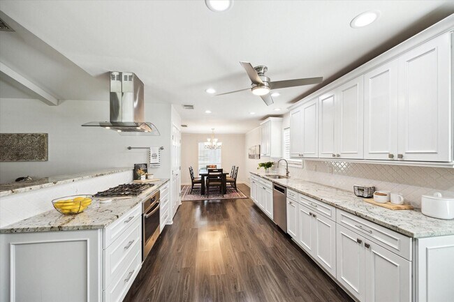 Building Photo - 7614 Braesview Ln