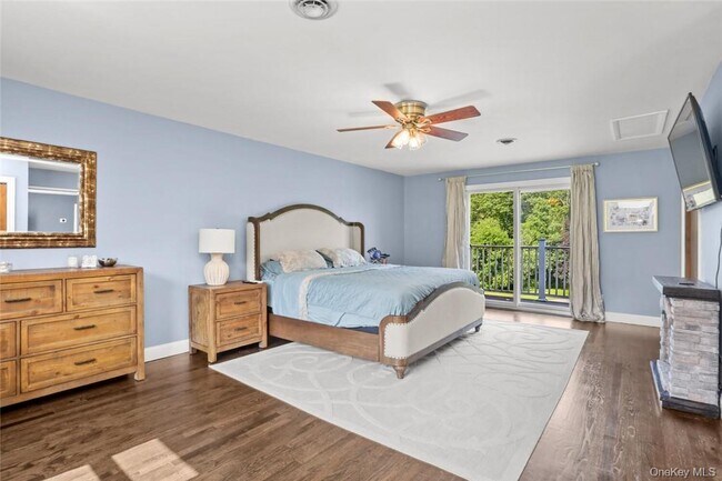 Building Photo - 613 Horsepound Rd