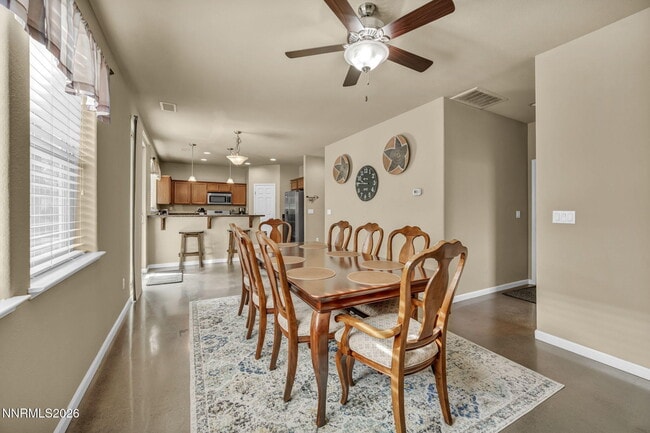 Building Photo - 3680 Coastal St