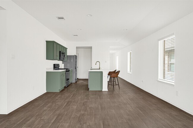 Building Photo - 2334 Spruce Clf Ln